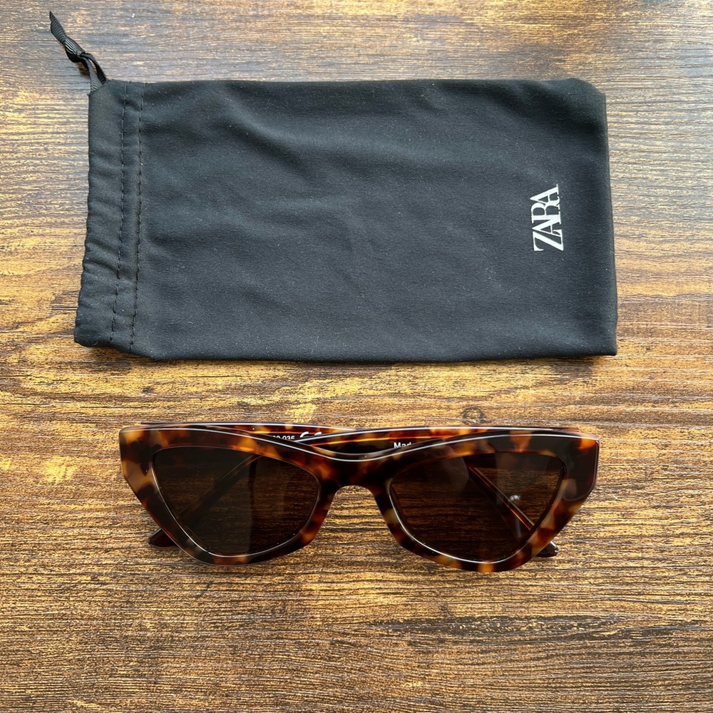 ZARA Tortoiseshell Cat Eye Sunglasses